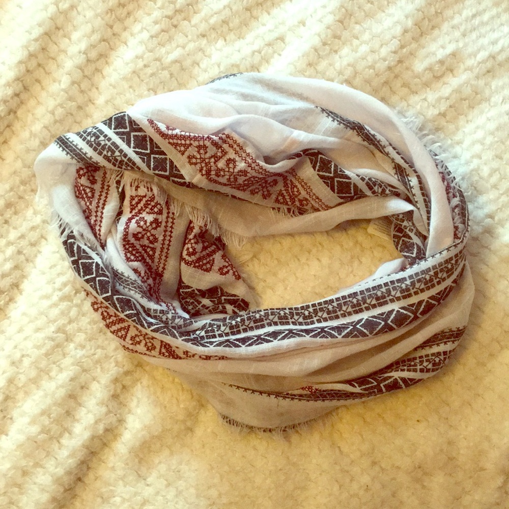 Infinity scarf